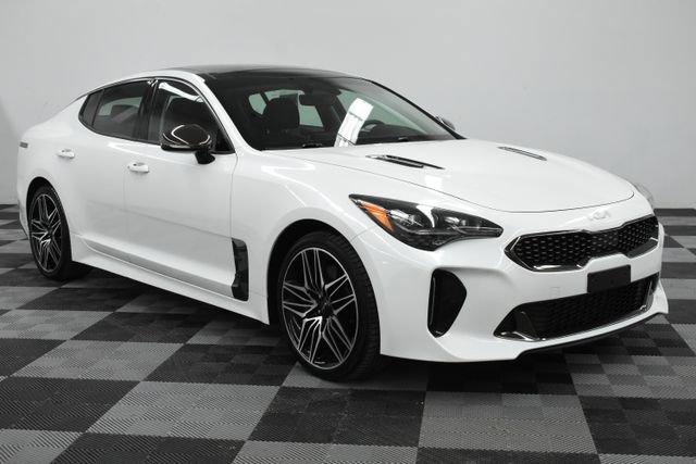 2022 Kia Stinger GT Limited's photo