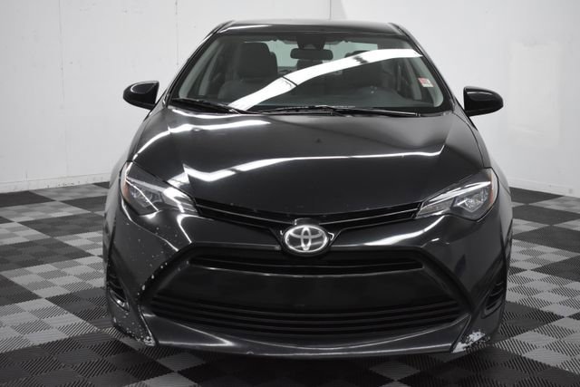 Used 2018 Toyota Corolla LE with VIN 2T1BURHE1JC981187 for sale in Ottawa, OH