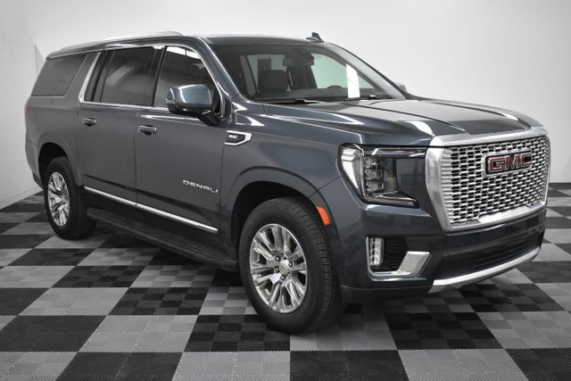 2021 GMC Yukon XL Denali's photo
