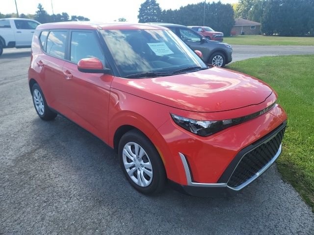 2024 Kia Soul LX S photo 4