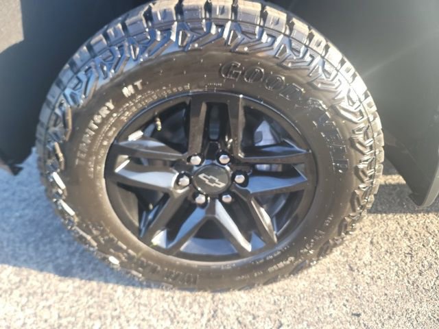 2026 Chevrolet Silverado 1500 LT Trail Boss photo 3