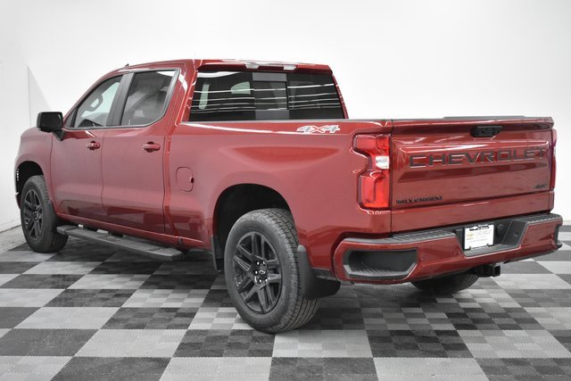 2025 Chevrolet Silverado 1500 RST photo 4