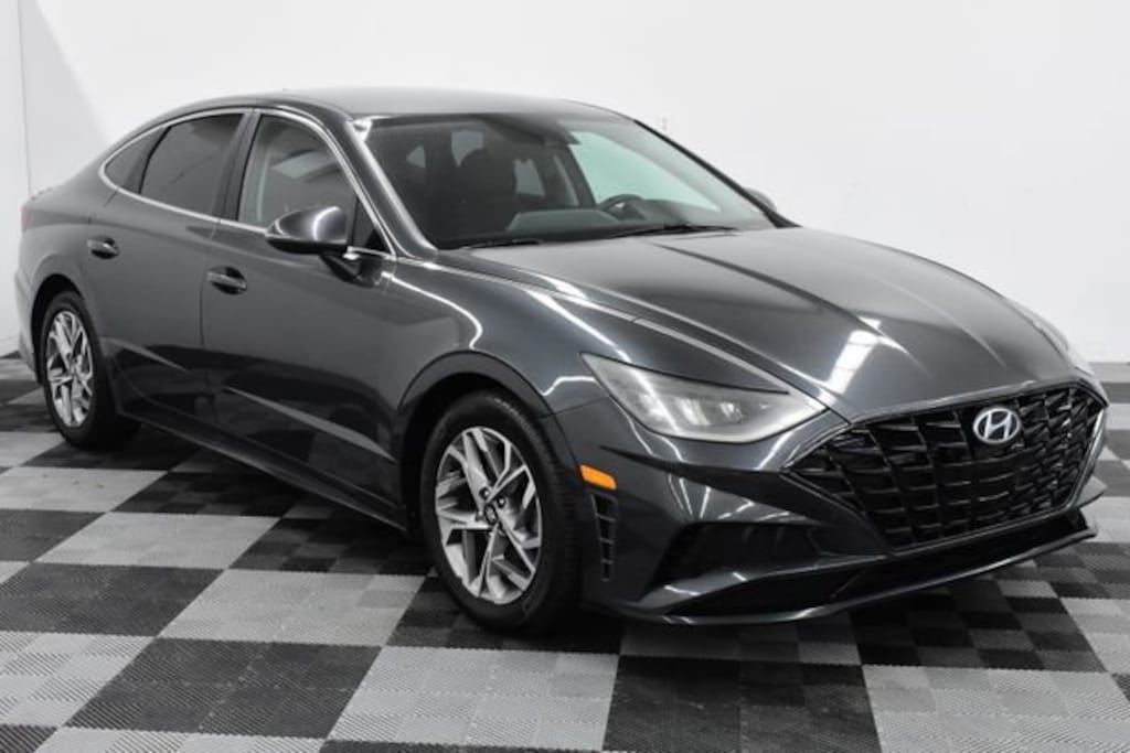 Used 2021 Hyundai Sonata SEL Sedan
