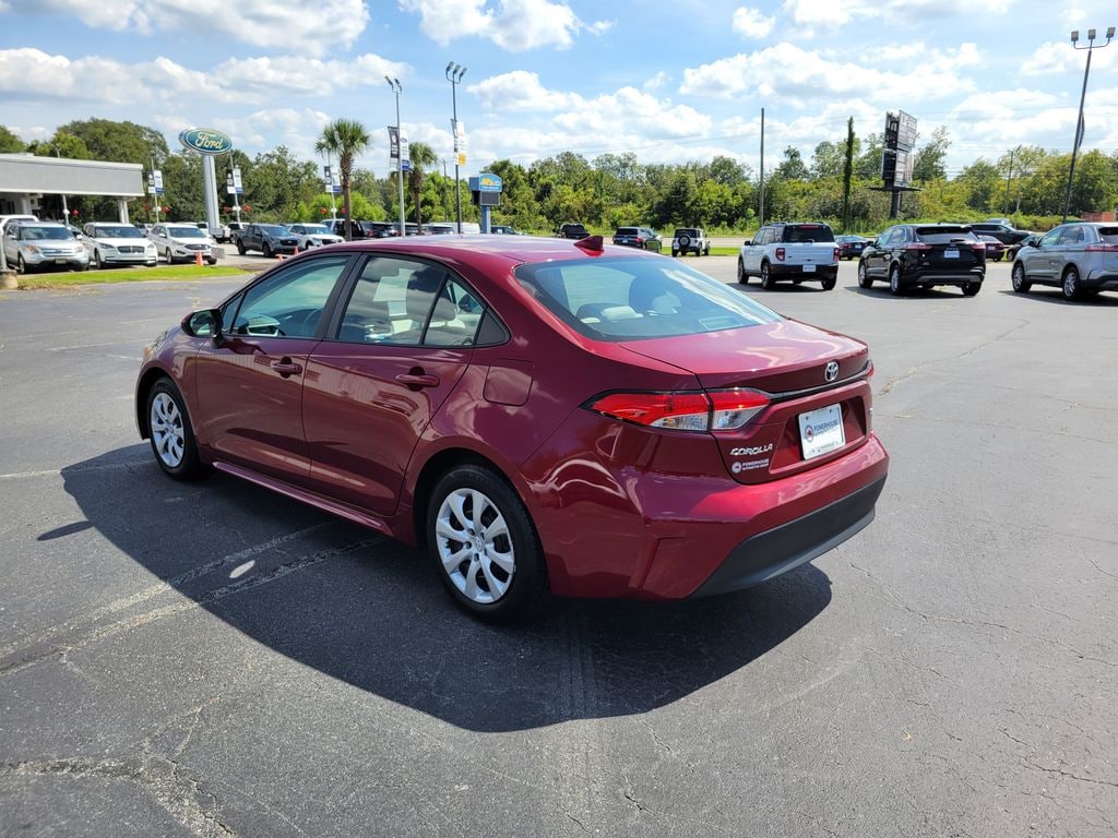 Used 2024 Toyota Corolla LE Sedan