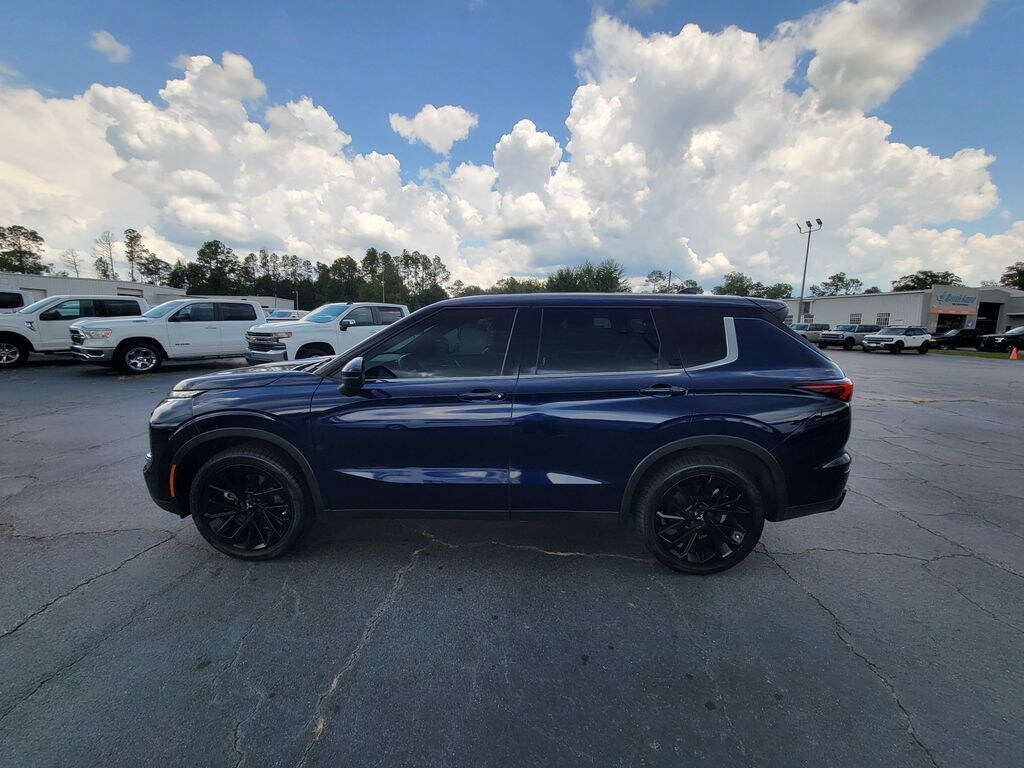 Used 2022 Mitsubishi Outlander Black Edition SUV