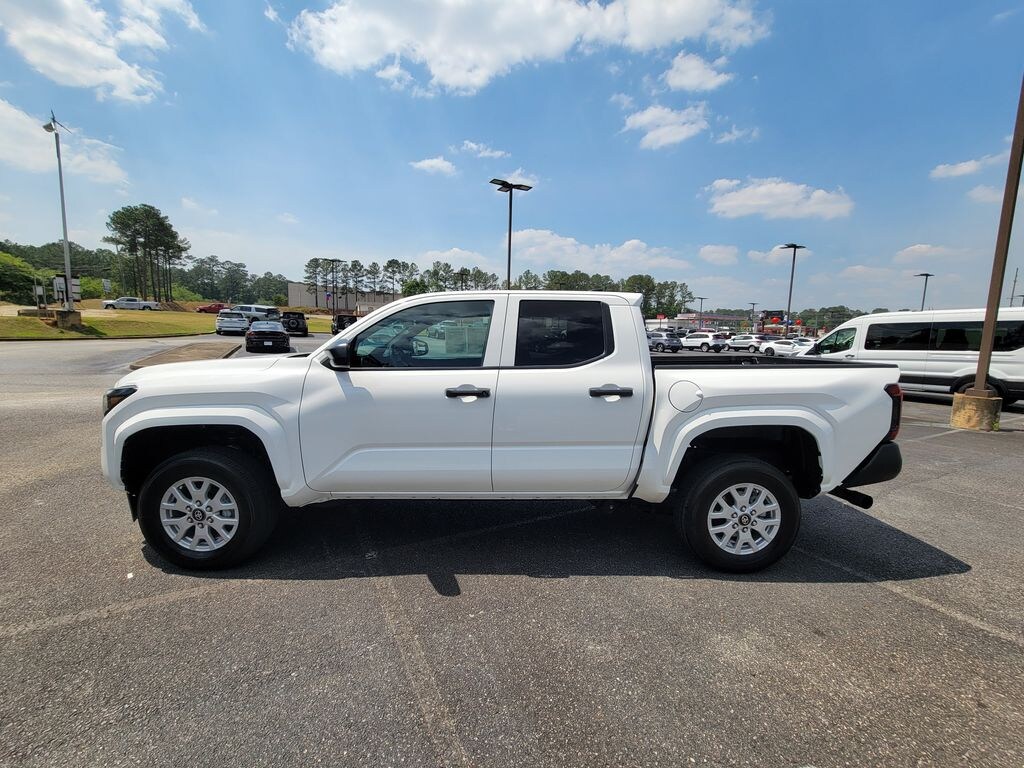 Used 2024 Toyota Tacoma SR Truck
