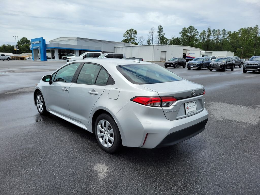 Used 2024 Toyota Corolla LE Sedan