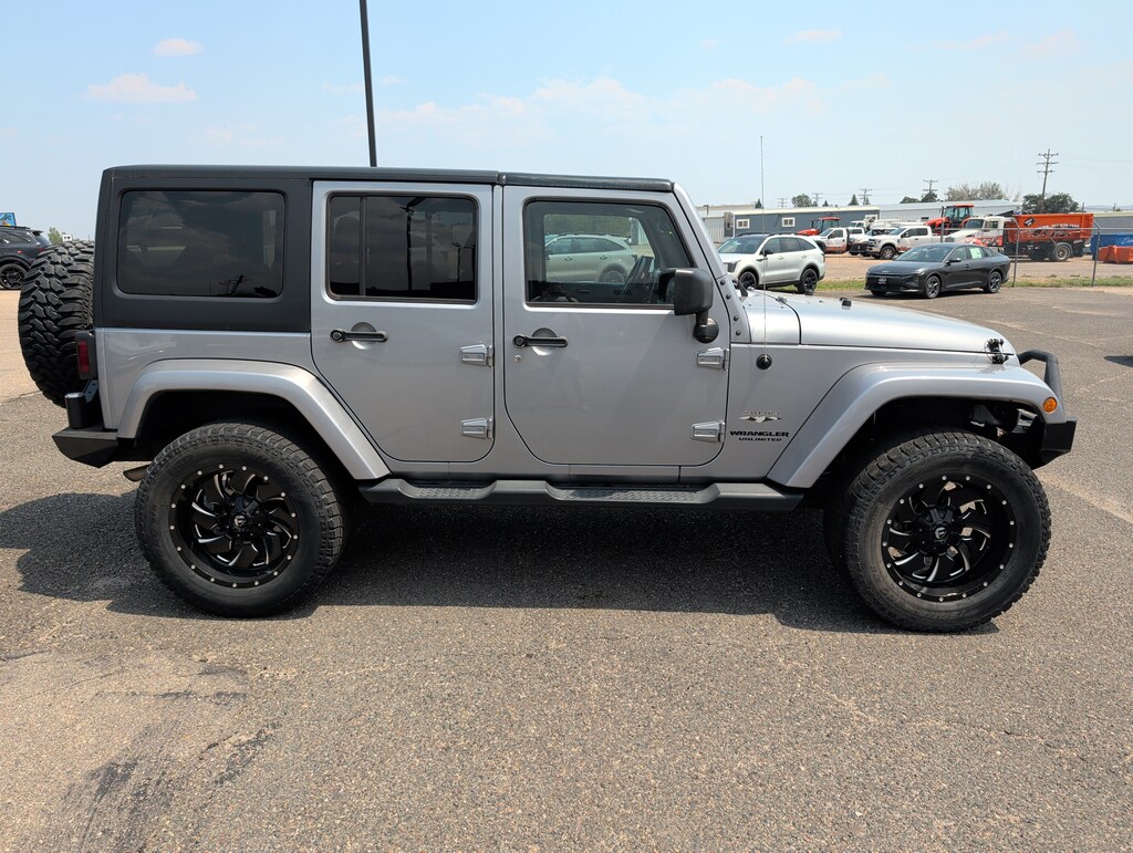 Used 2016 Jeep Wrangler JK Unlimited Sahara 4x4 SUV