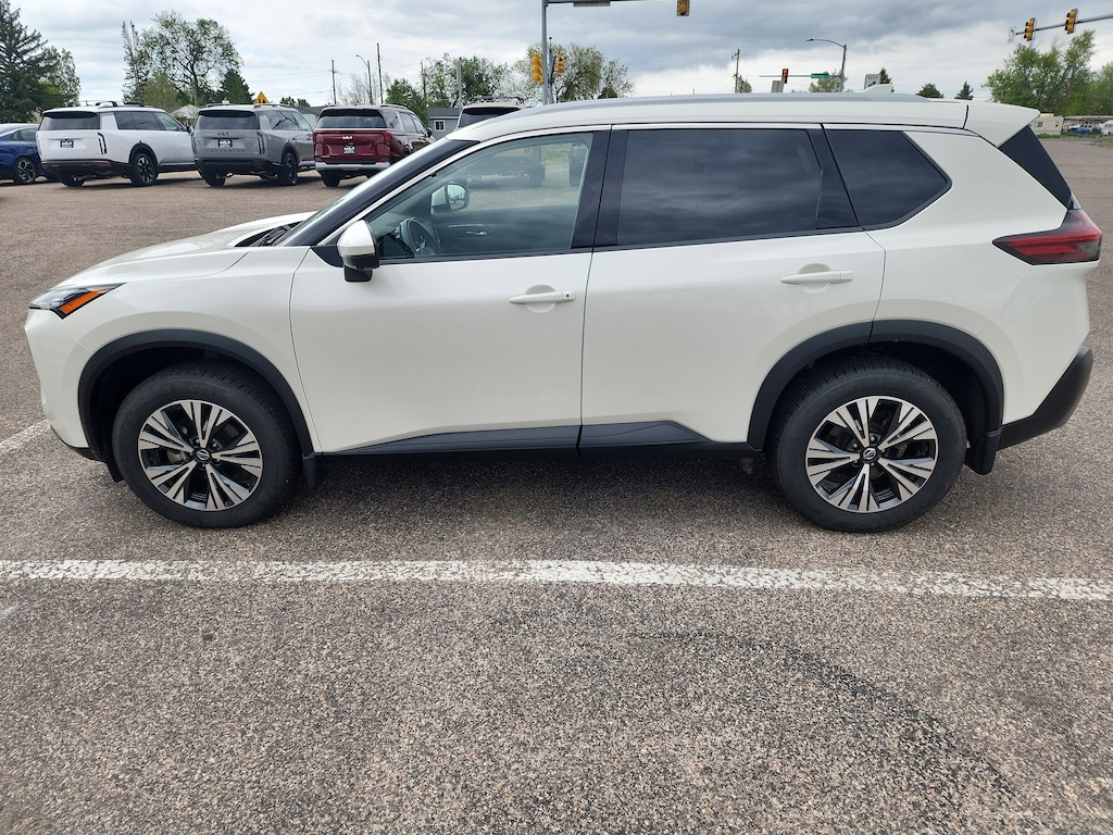 Used 2021 Nissan Rogue SV SUV