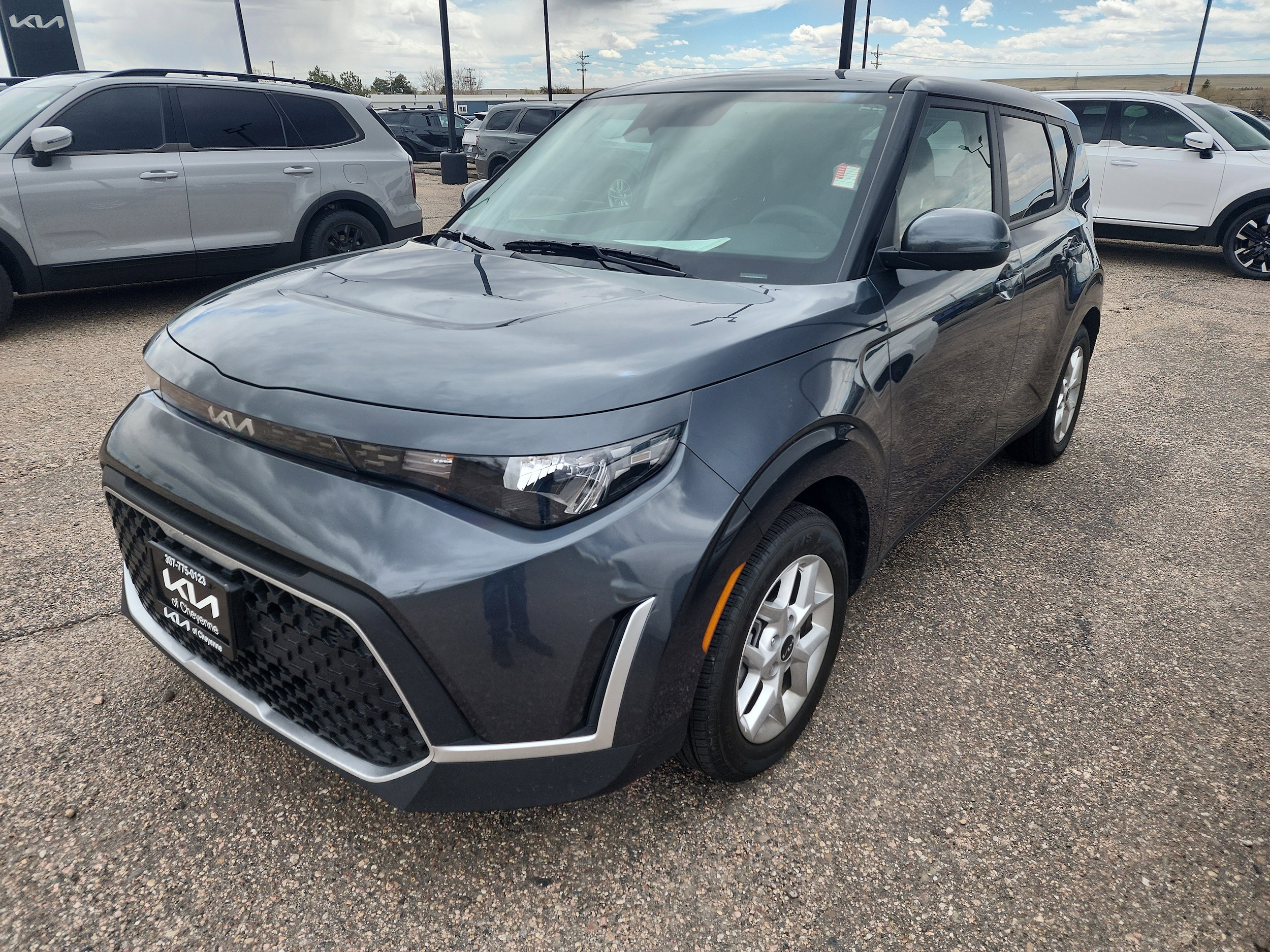 2025 Kia Soul 2.0L LX IVT's photo