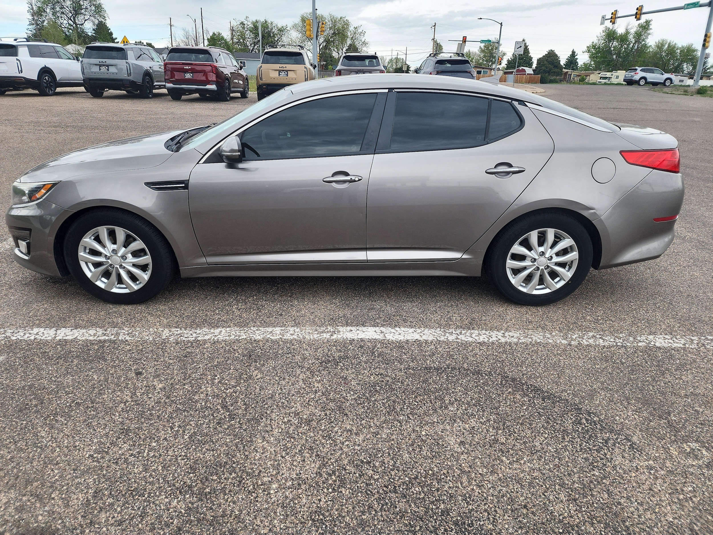 2015 Kia Optima EX AT's photo
