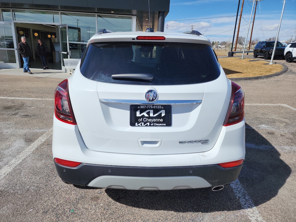 Used 2022 Buick Encore Preferred SUV