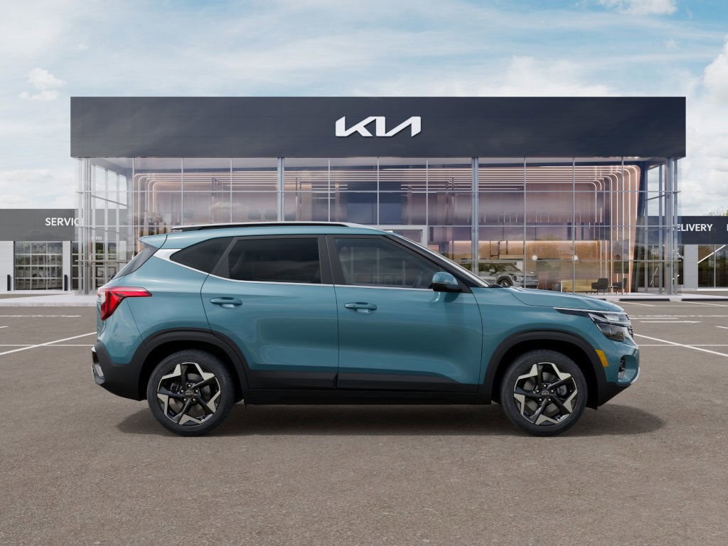 2025 Kia Seltos EX - Photo 7