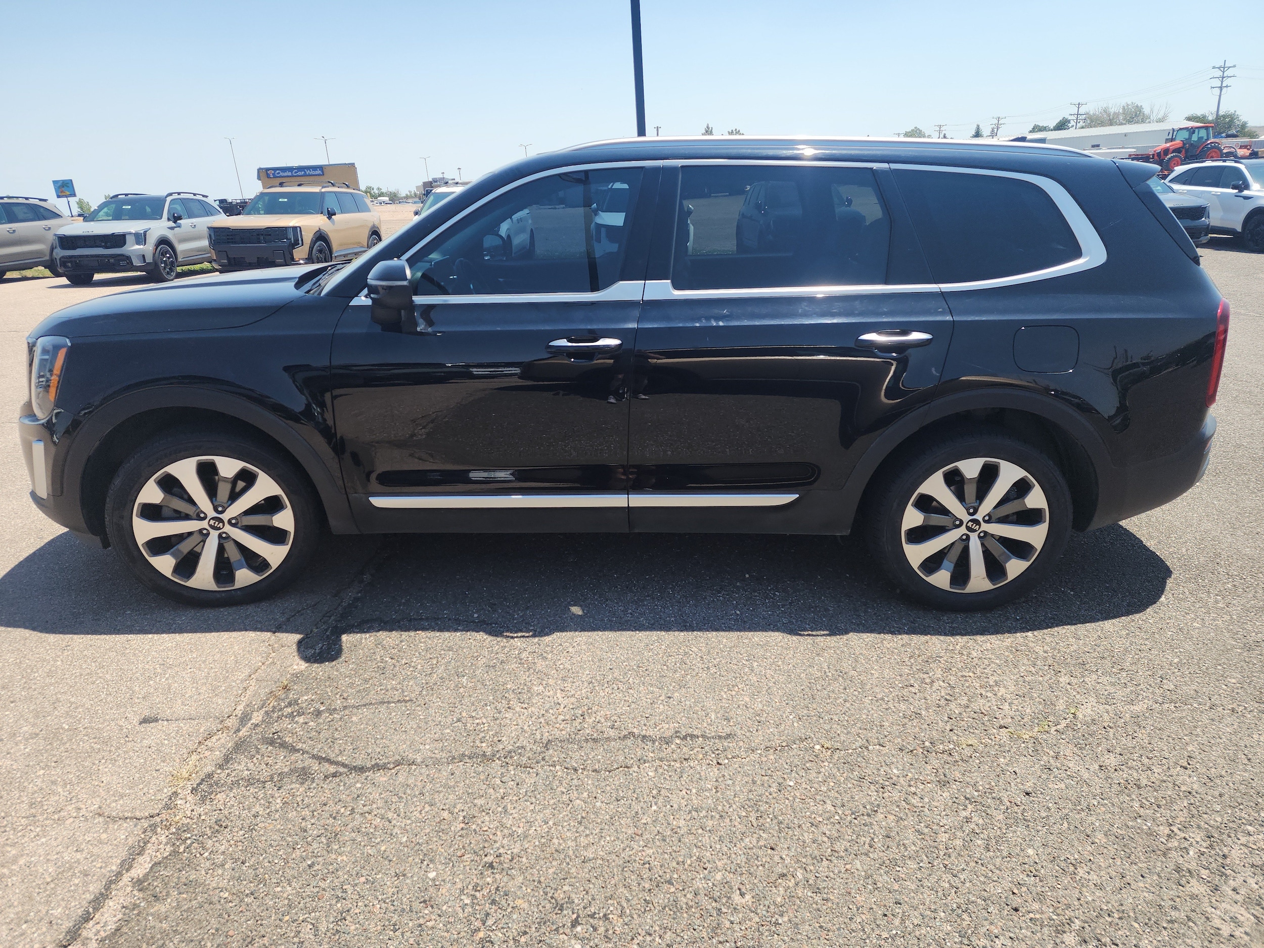 2020 Kia Telluride S AWD's photo