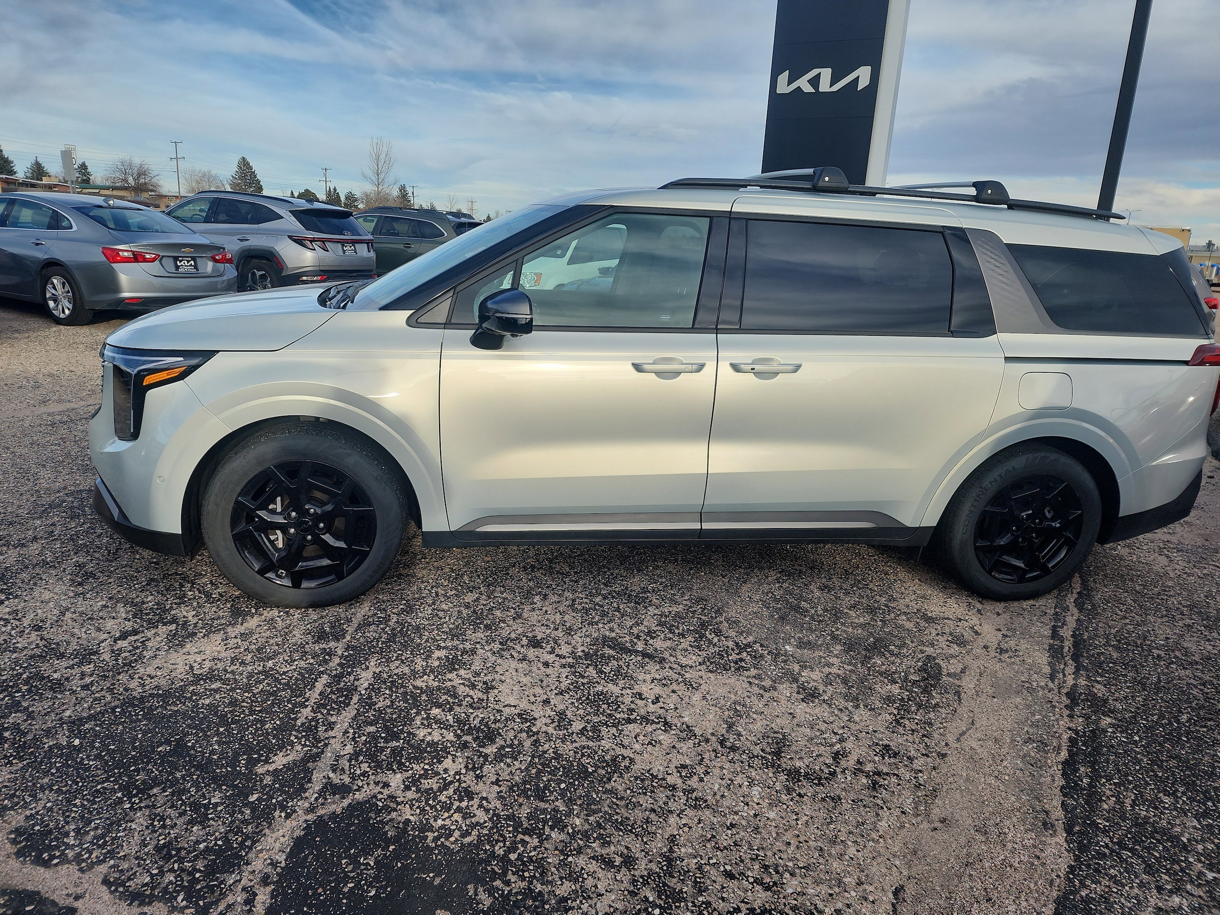 2025 Kia Sedona SX Prestige's photo