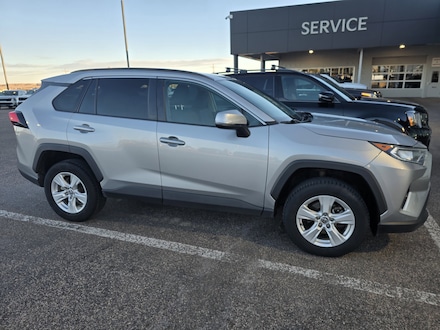 2020 Toyota RAV4 XLE SUV