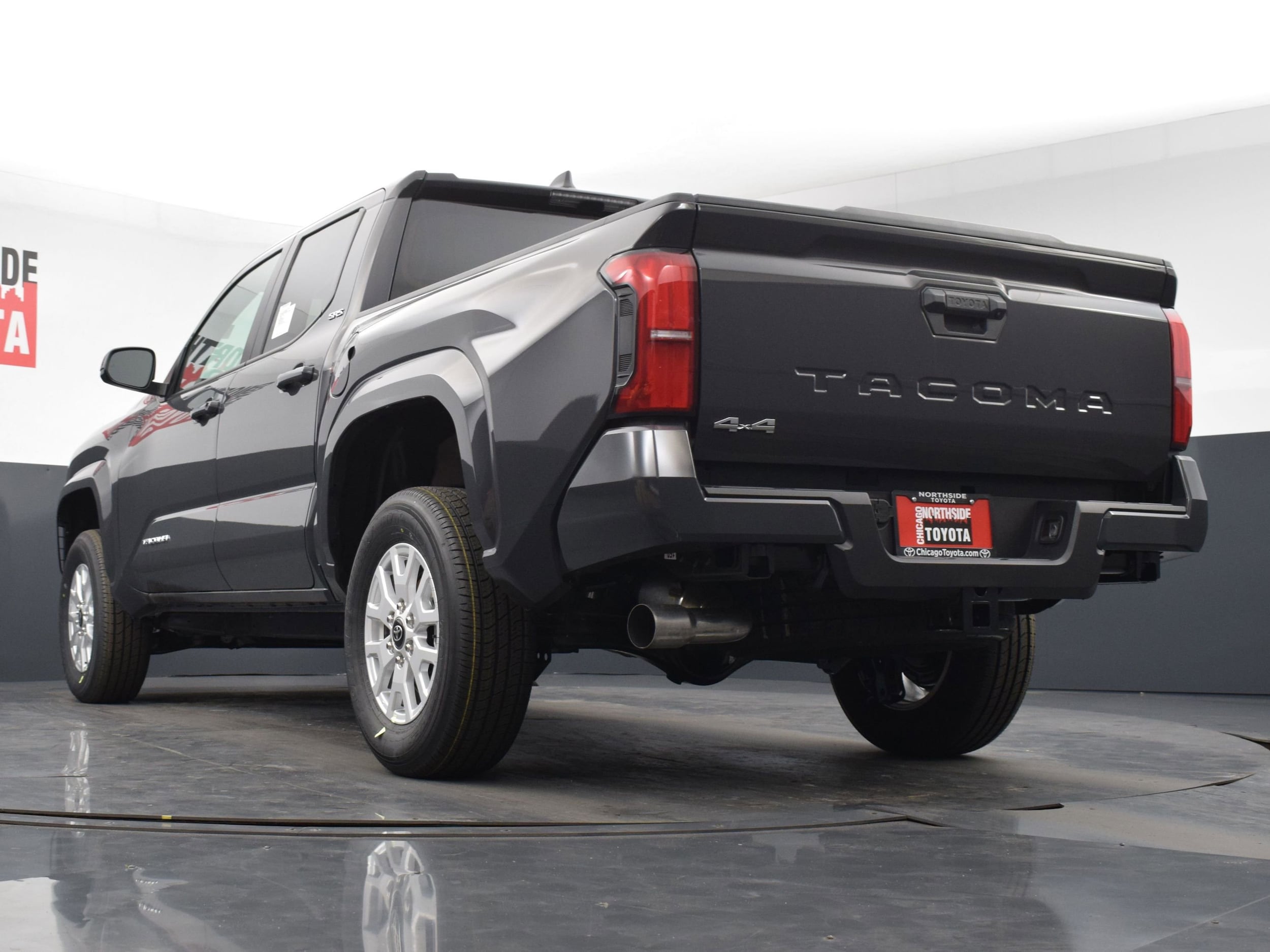 2026 Toyota Tacoma SR5 - Photo 29