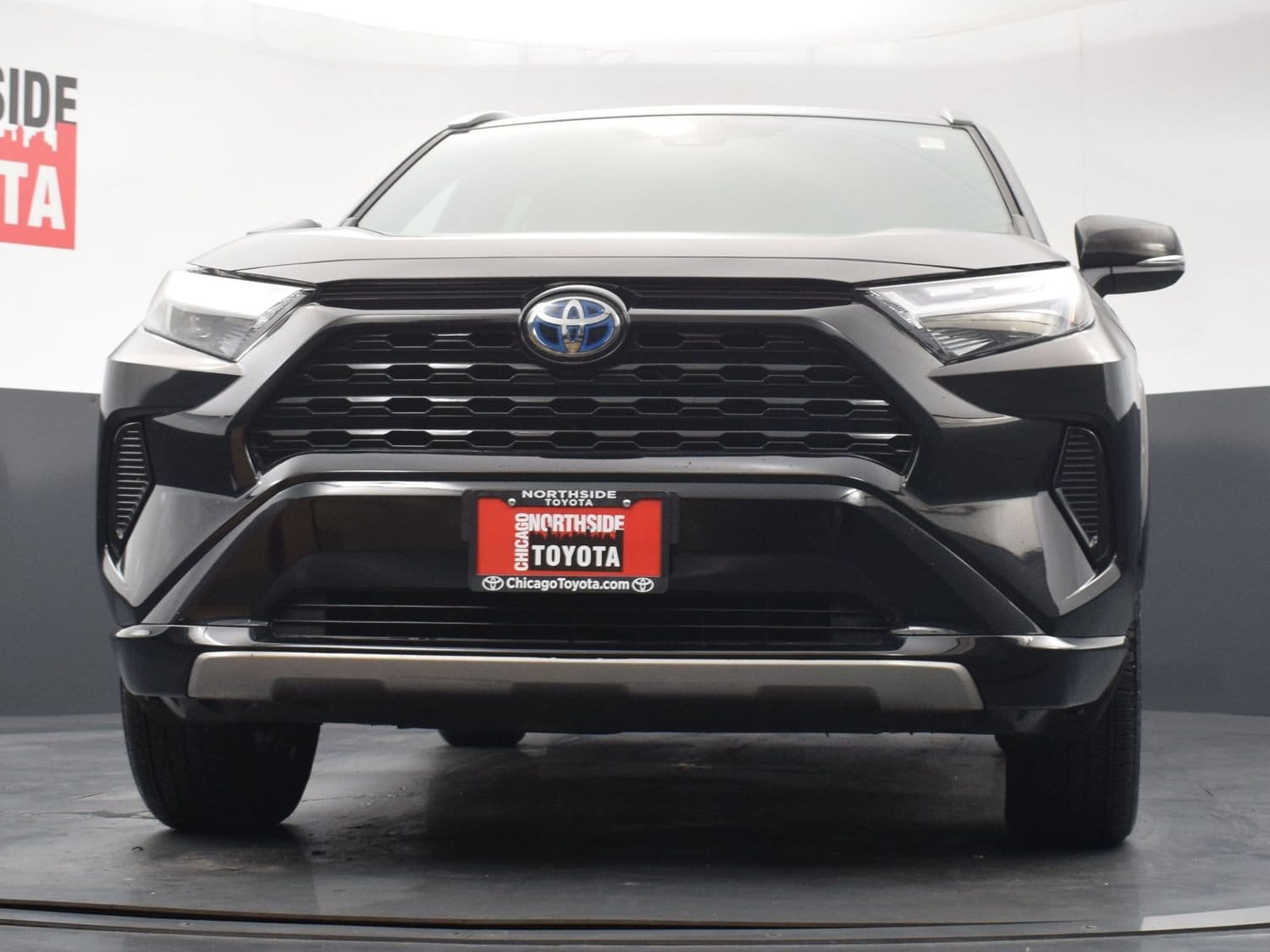 2024 Toyota RAV4 SE - Photo 29