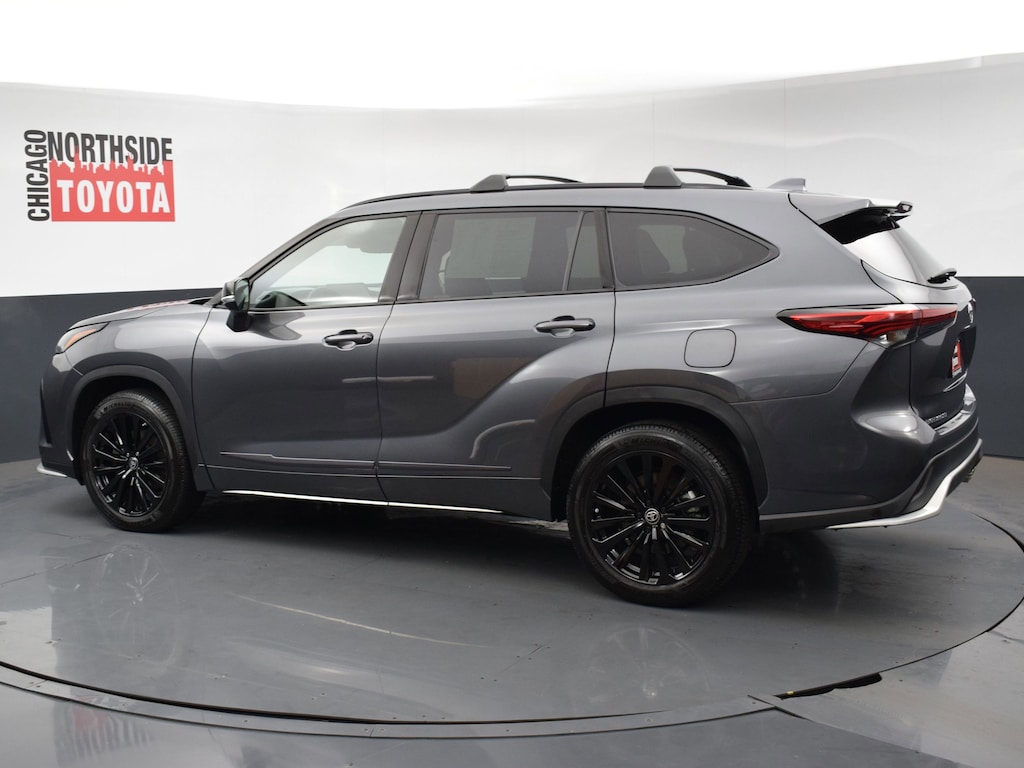 Used 2023 Toyota Highlander XSE Sport Utility