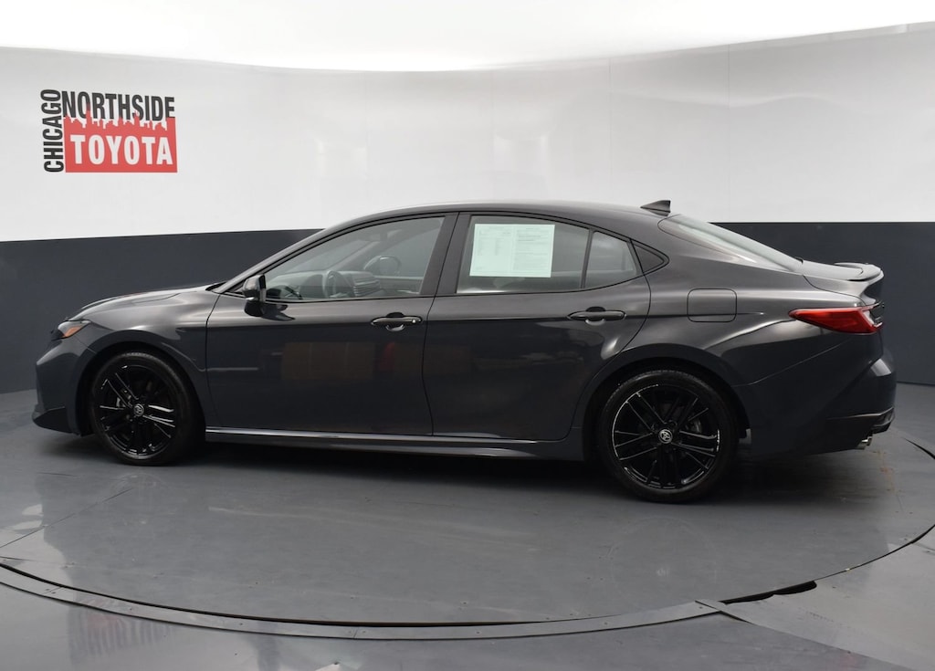 Used 2025 Toyota Camry SE Car