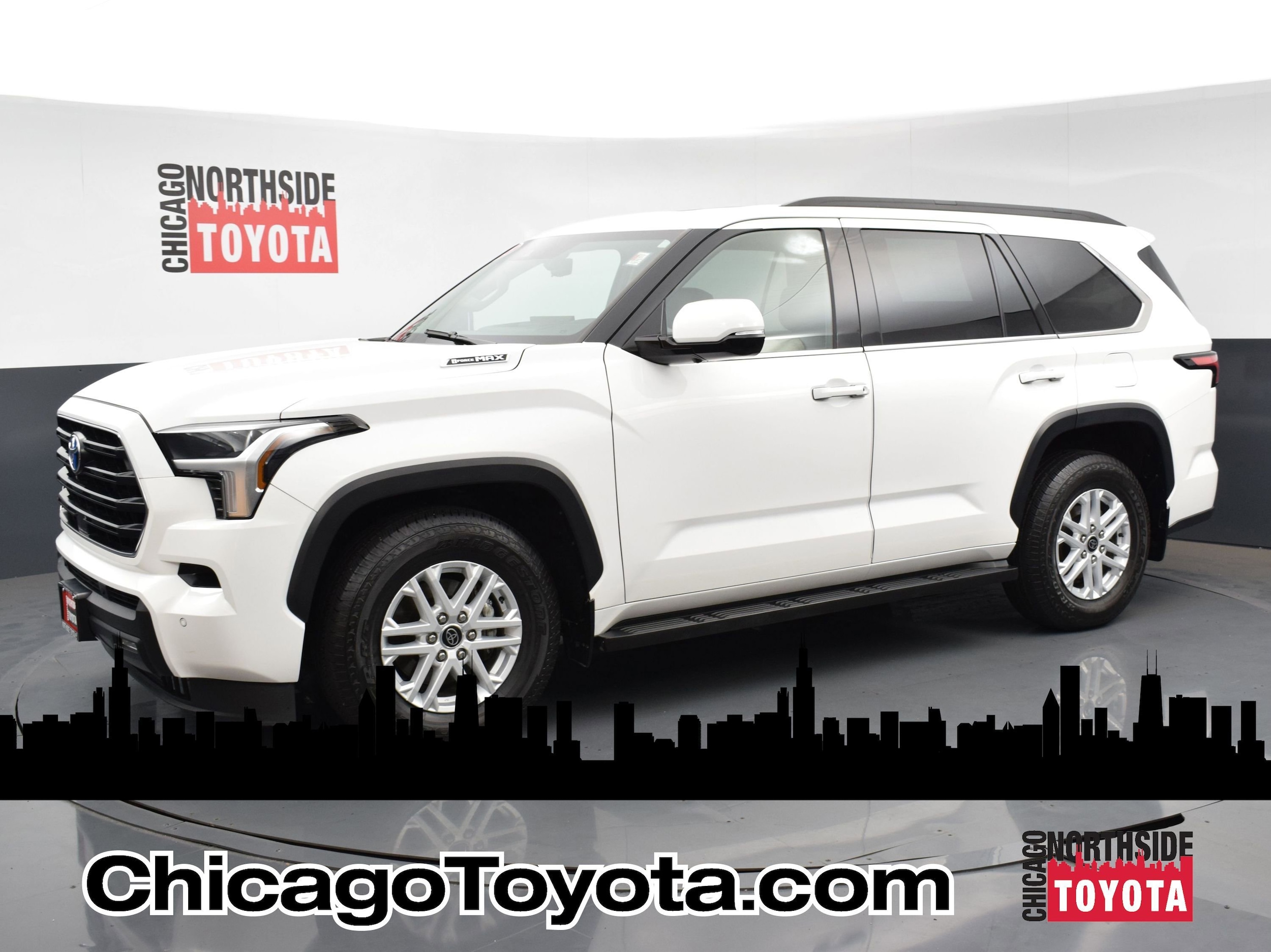 2023 Toyota Sequoia SR5's photo