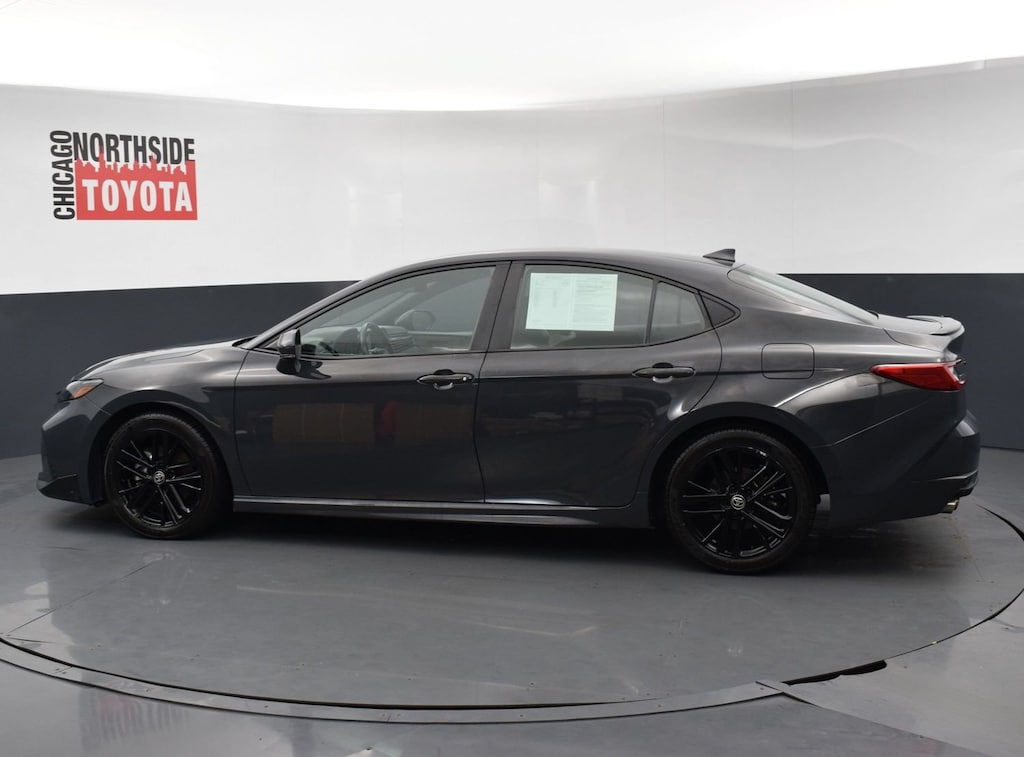 Used 2025 Toyota Camry SE Car