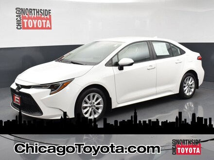 Featured Used 2020 Toyota Corolla LE Car for Sale in Chicago, IL