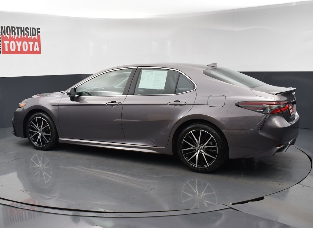 Used 2024 Toyota Camry SE Car