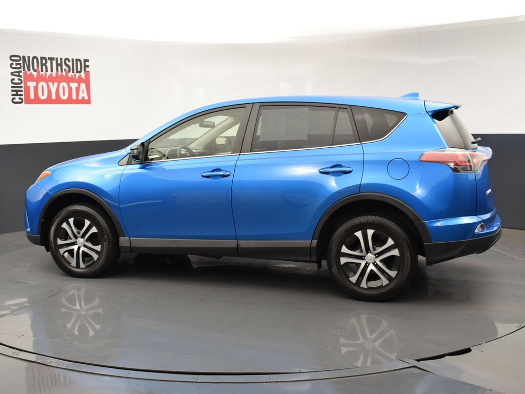 Used 2018 Toyota RAV4 LE Sport Utility
