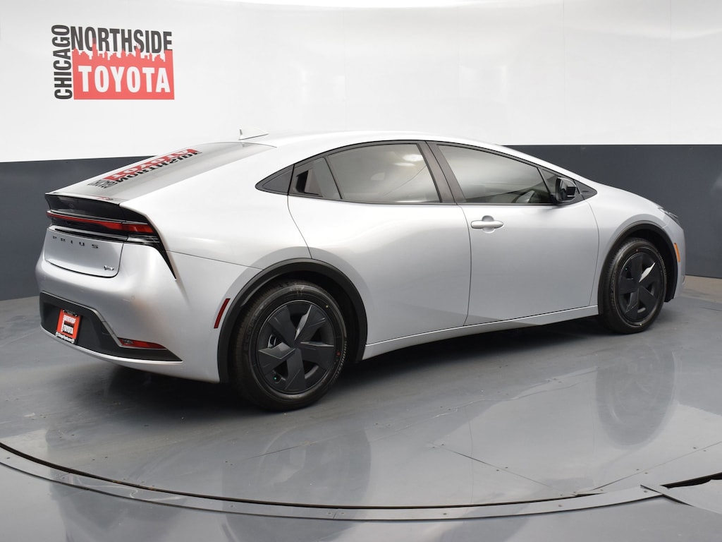 Used 2025 Toyota Prius LE Hatchback