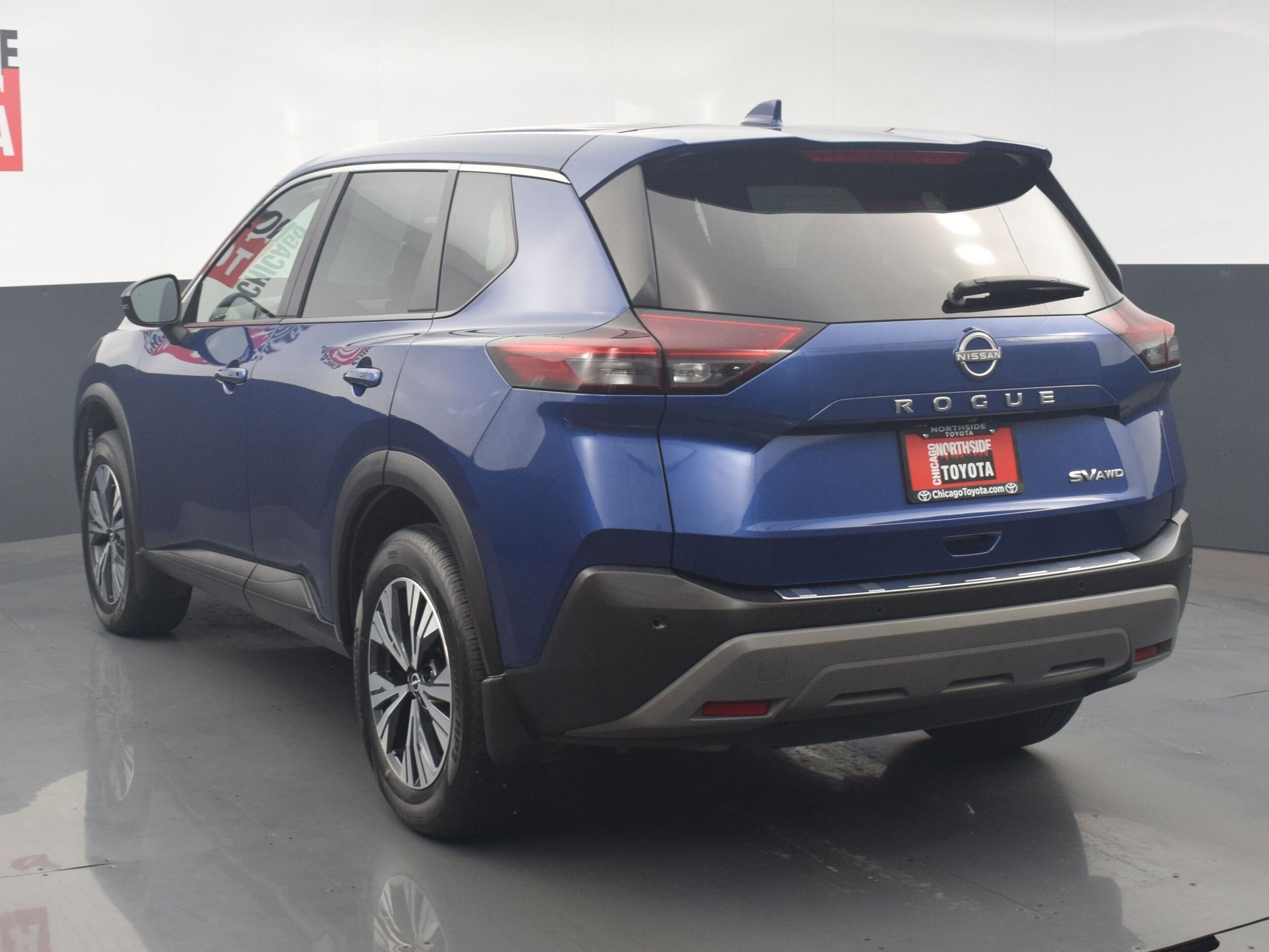 2022 Nissan Rogue SV photo 3