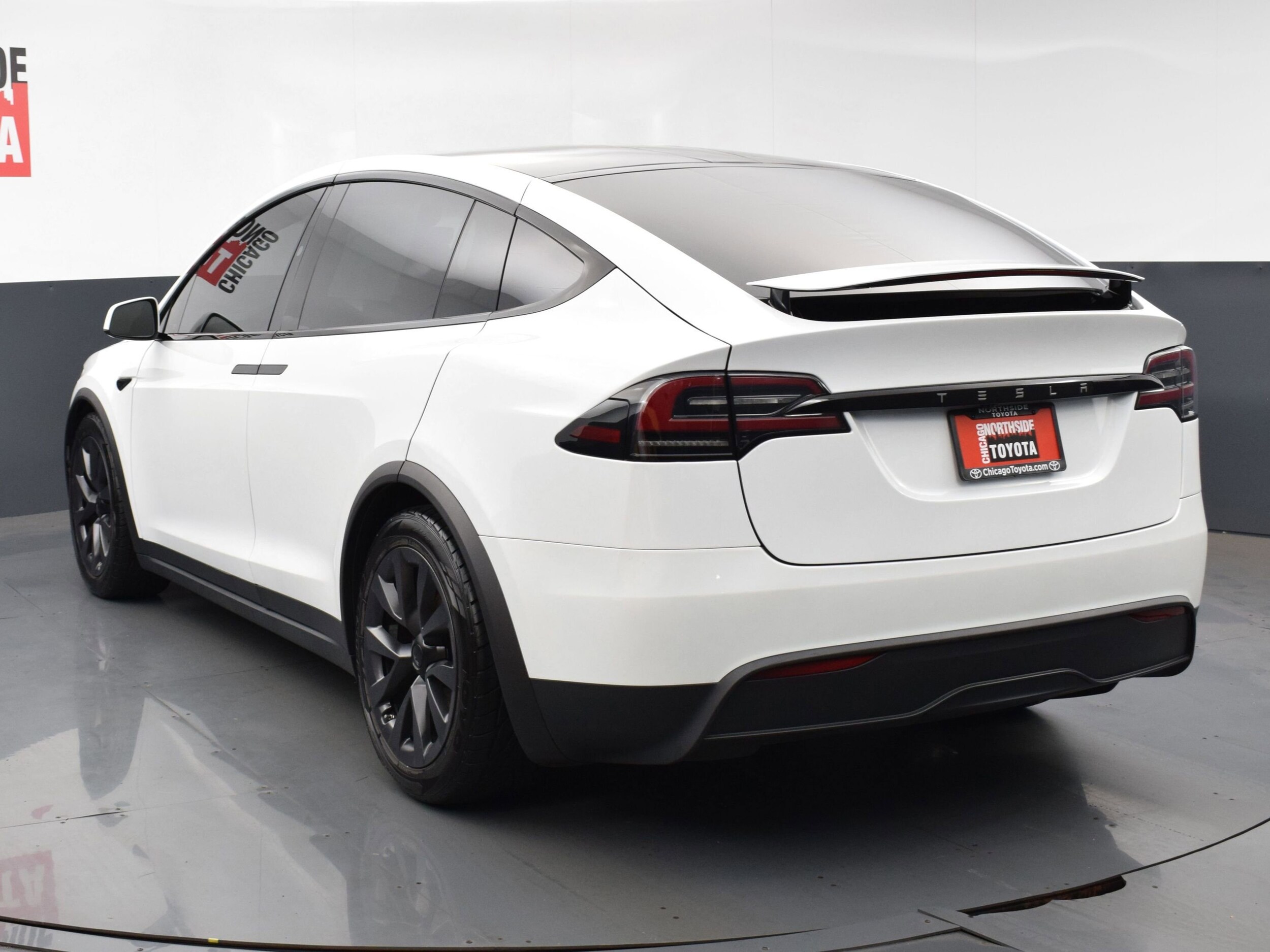 2023 Tesla Model X photo 3