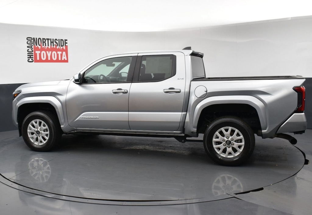 Used 2025 Toyota Tacoma SR5 Truck