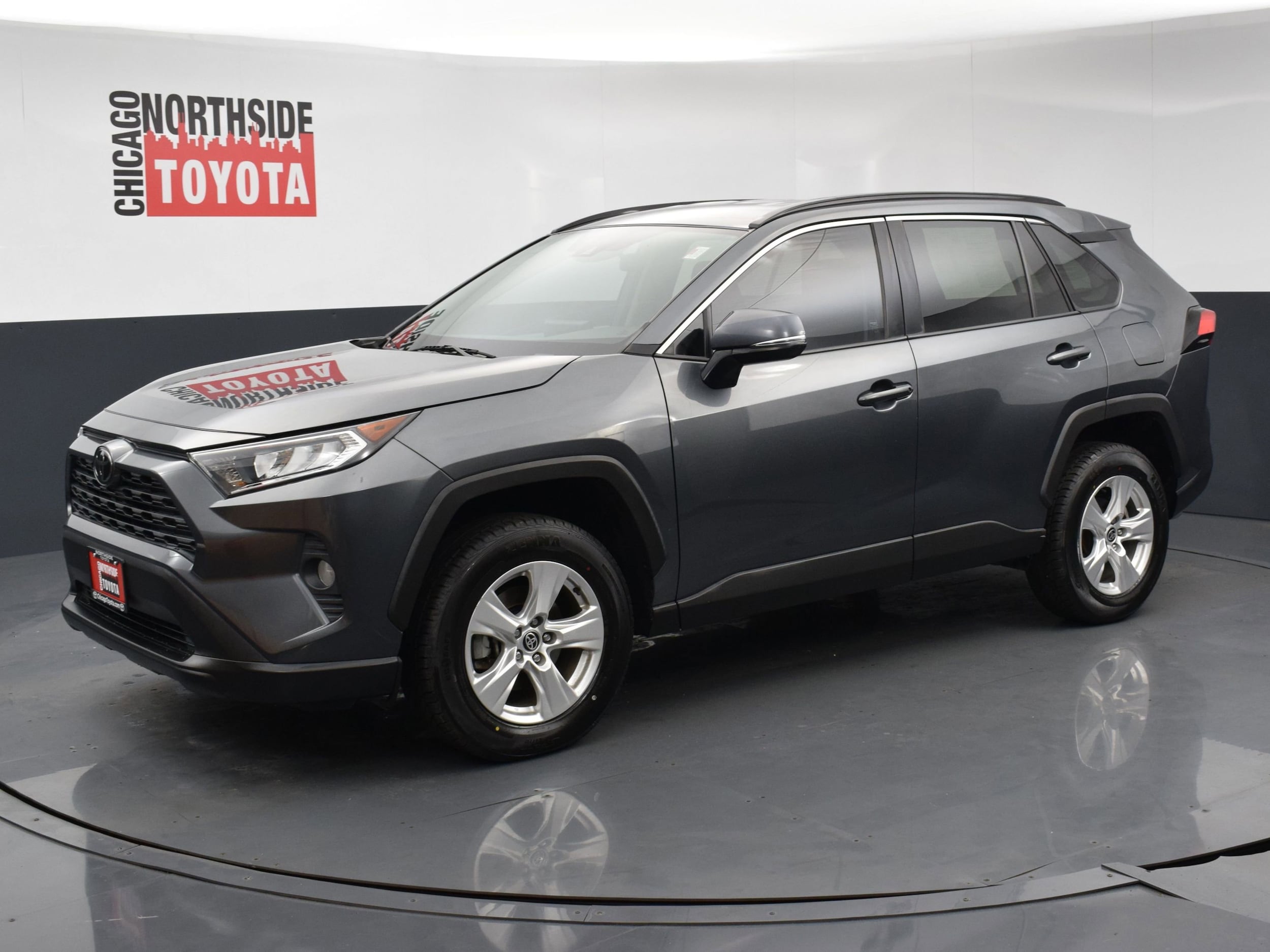 2021 Toyota RAV4 XLE - Photo 8