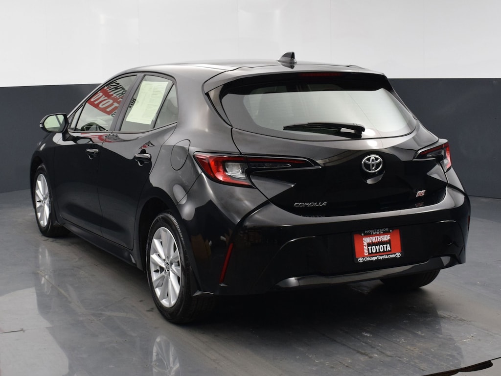 Used 2024 Toyota Corolla Hatchback SE Hatchback