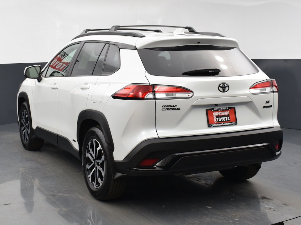 Used 2024 Toyota Corolla Cross Hybrid SE Sport Utility