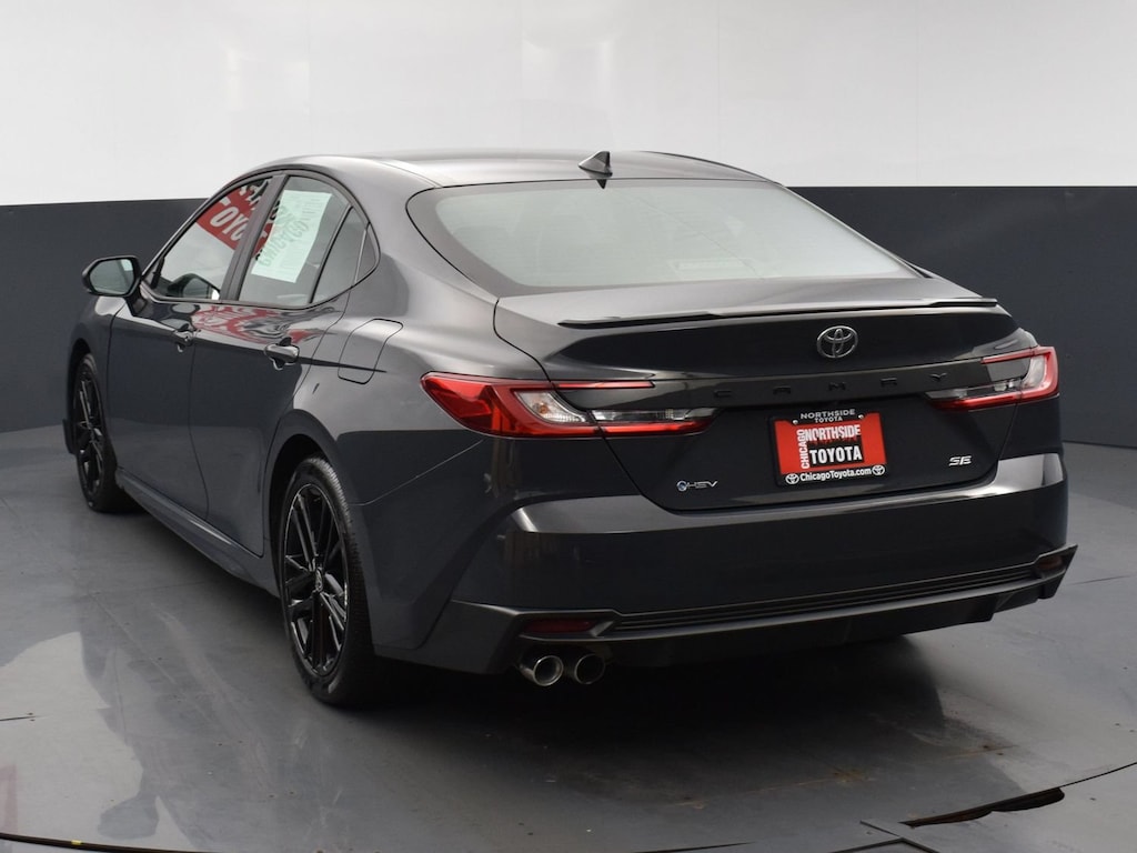 Used 2025 Toyota Camry SE Car