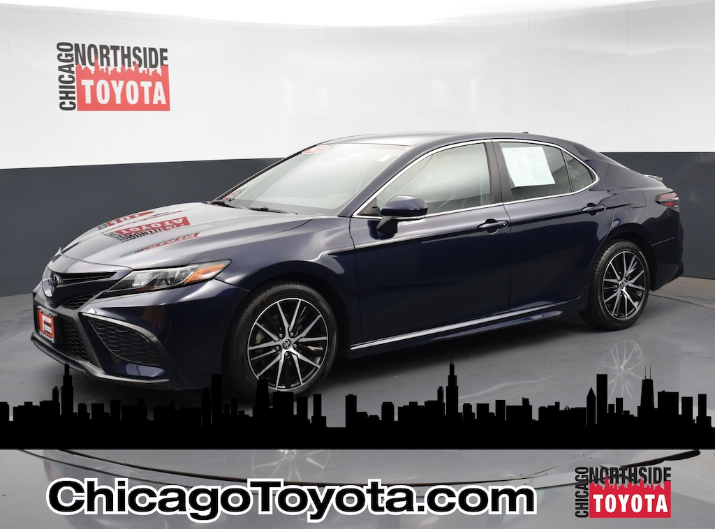 Used 2022 Toyota Camry SE Car