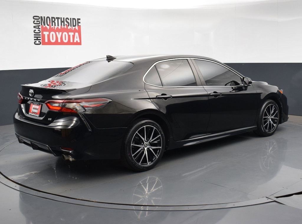 Used 2023 Toyota Camry SE Car