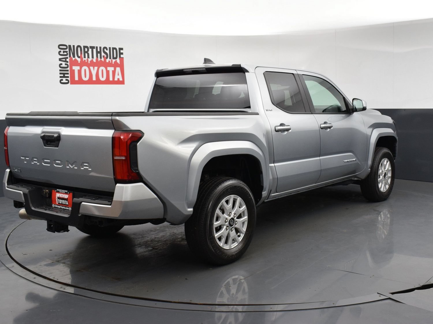 Used 2025 Toyota Tacoma SR5 Truck