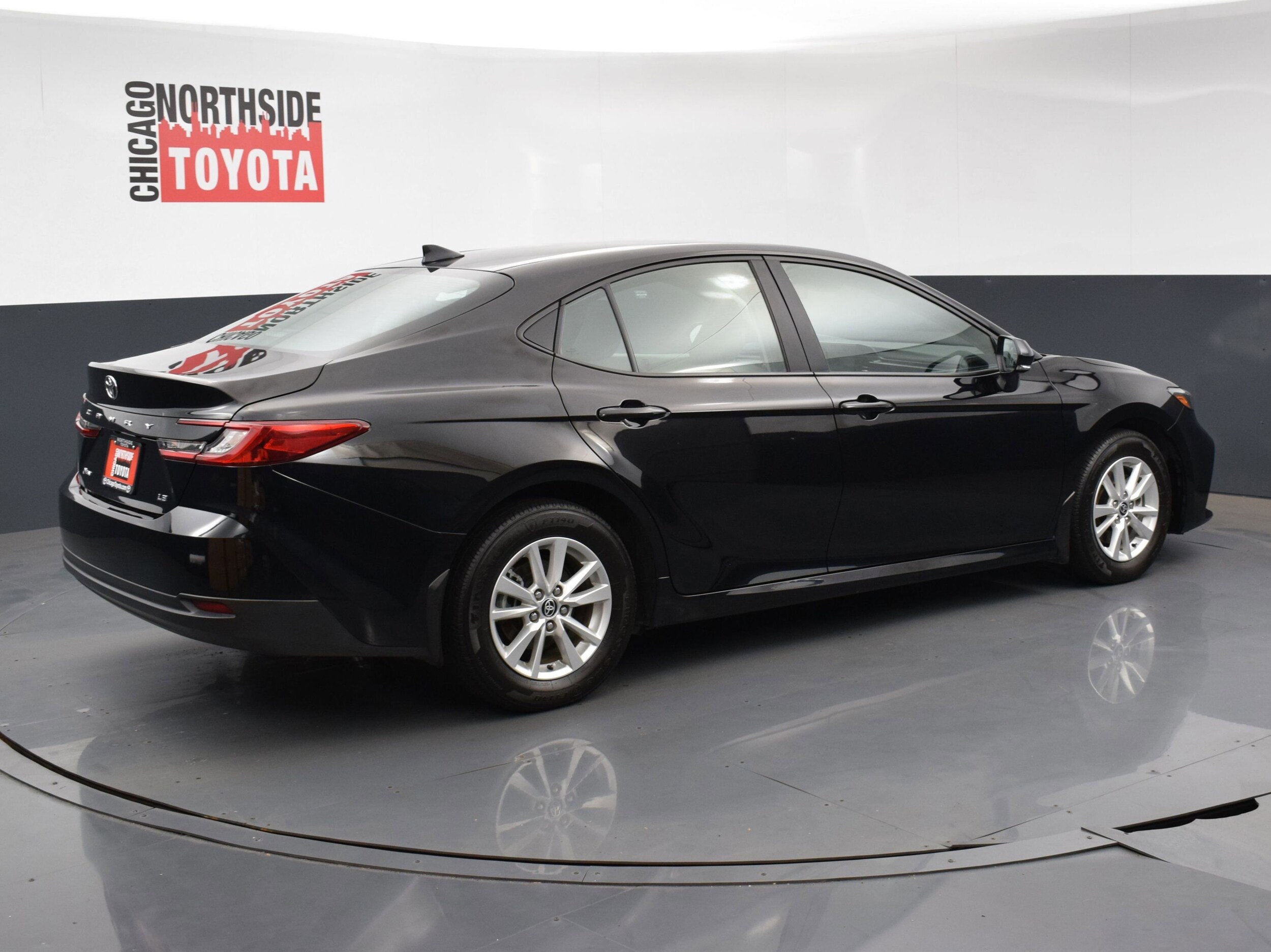 2025 Toyota Camry LE photo 4