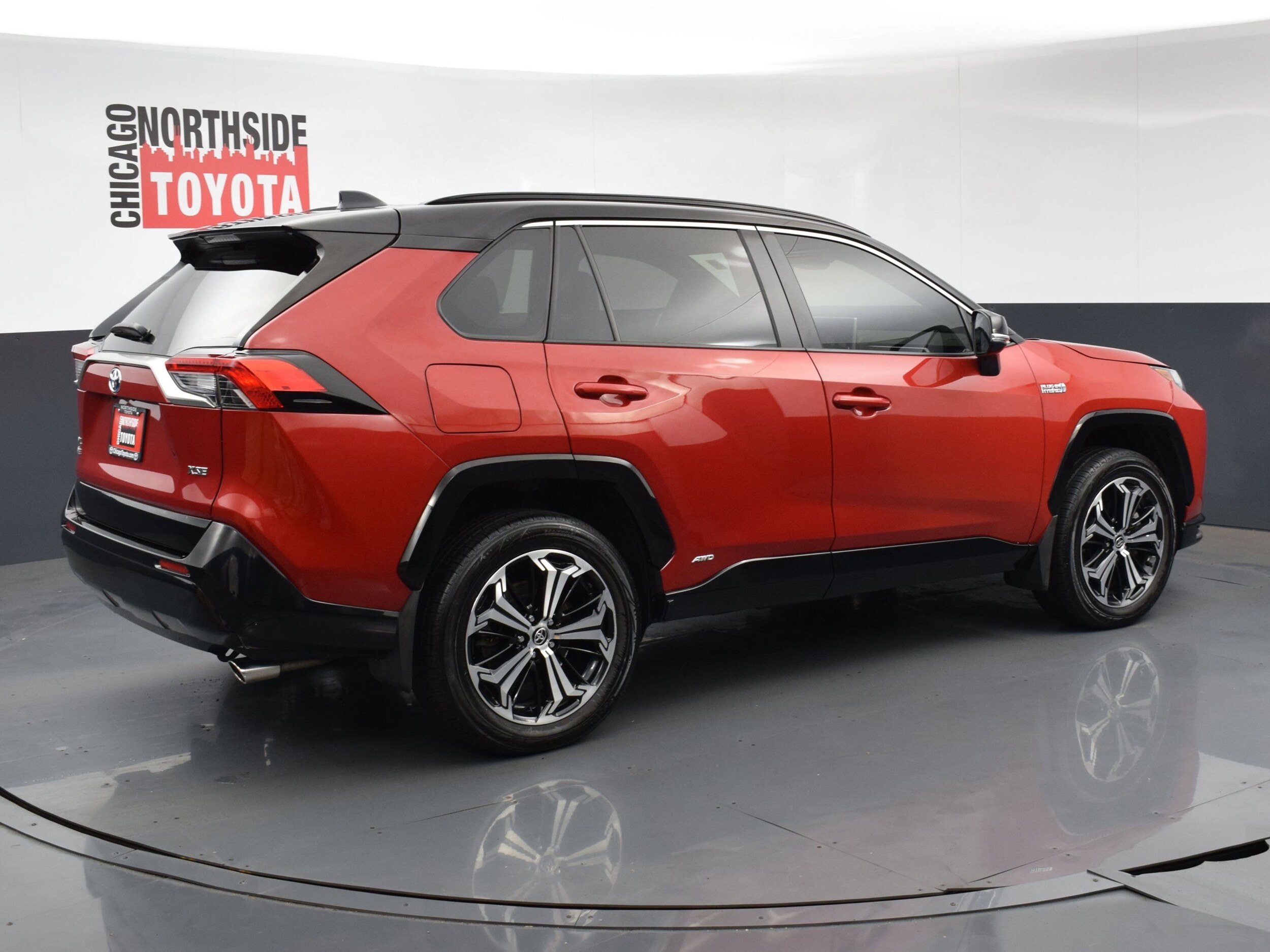 2022 Toyota RAV4 Prime XSE photo 4
