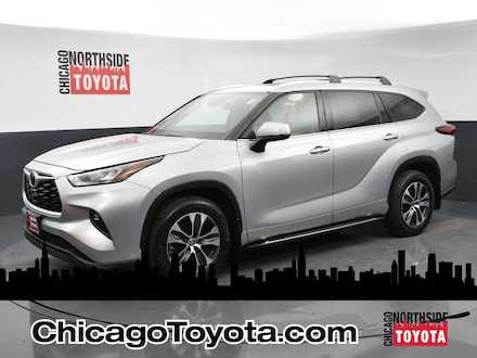 Featured Used 2020 Toyota Highlander XLE Sport Utility for Sale in Chicago, IL