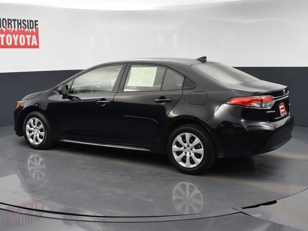 Used 2023 Toyota Corolla LE Car