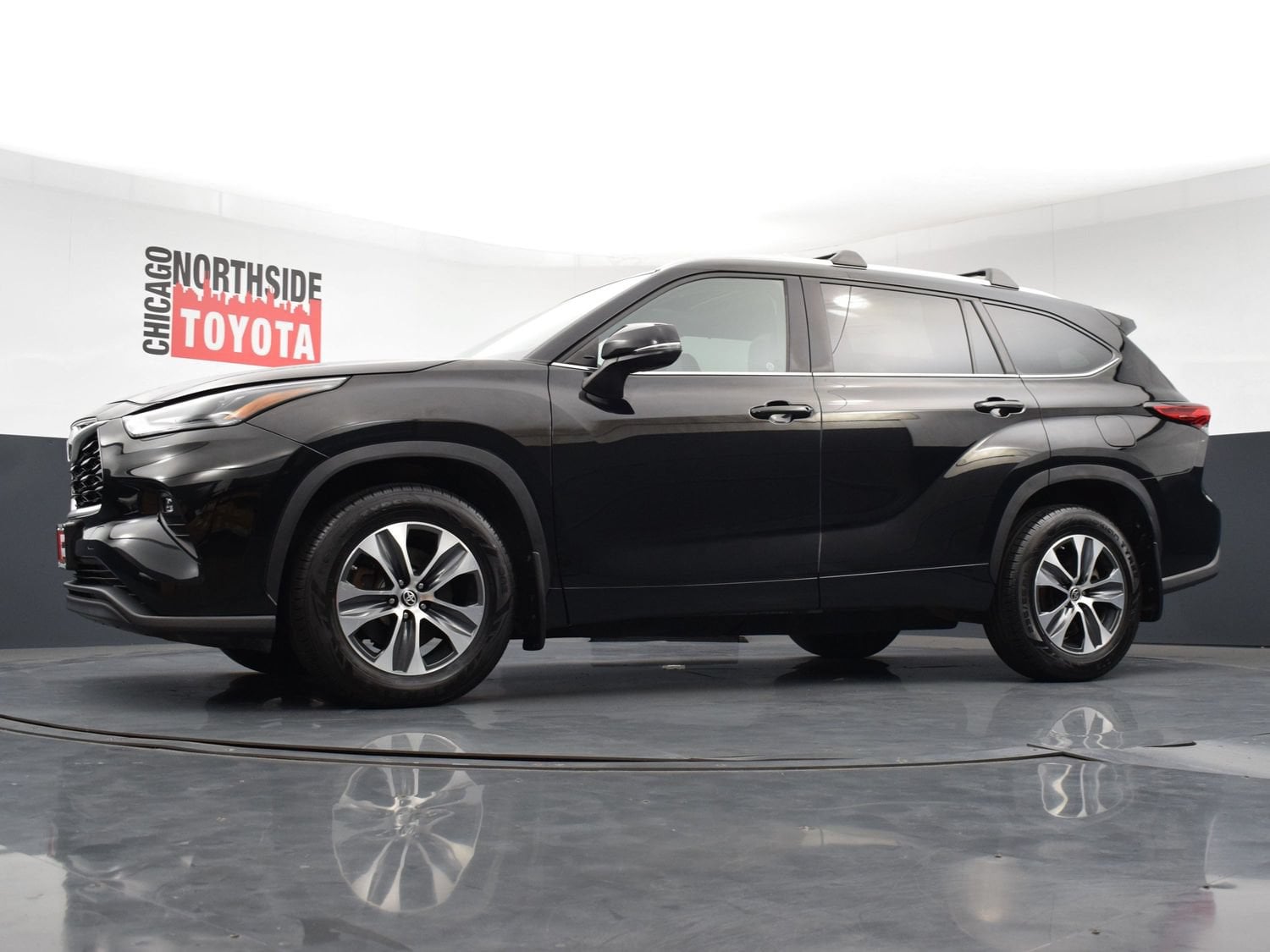 2023 Toyota Highlander XLE - Photo 29