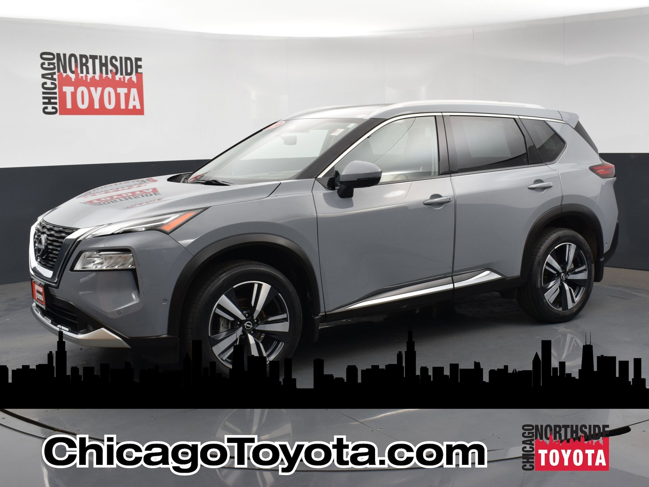 2022 Nissan Rogue Platinum's photo