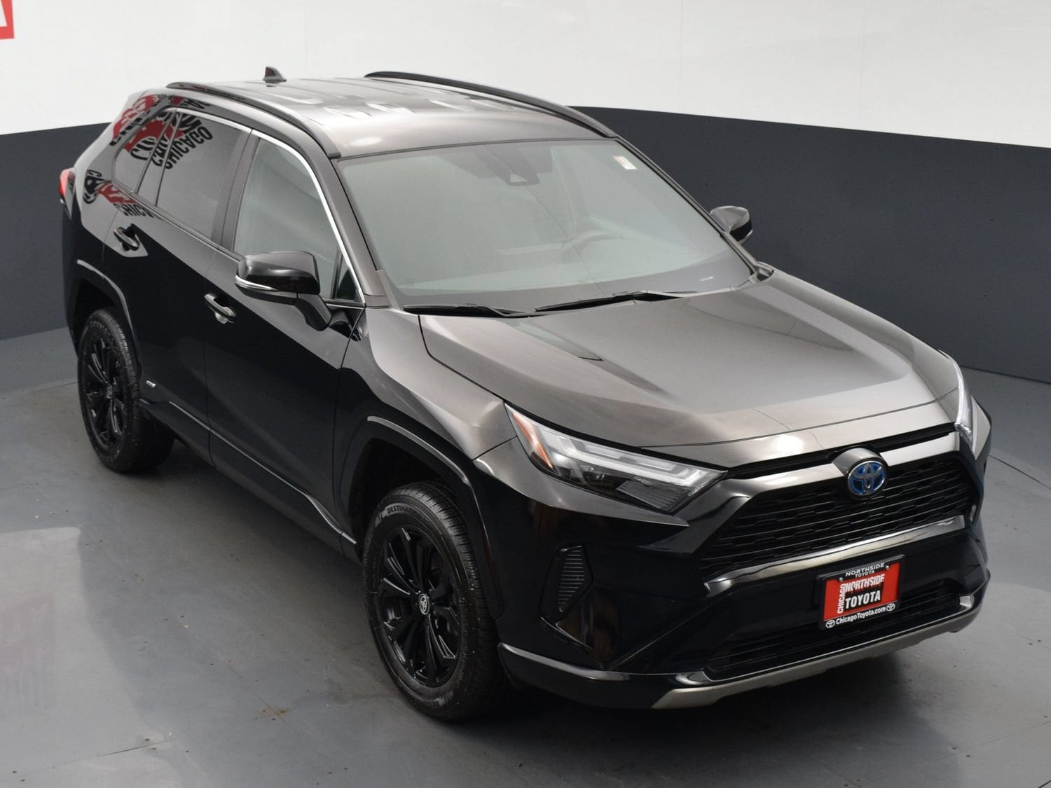 2024 Toyota RAV4 SE - Photo 21