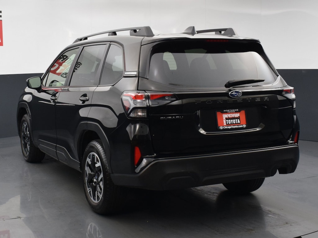 Used 2025 Subaru Forester Premium Sport Utility