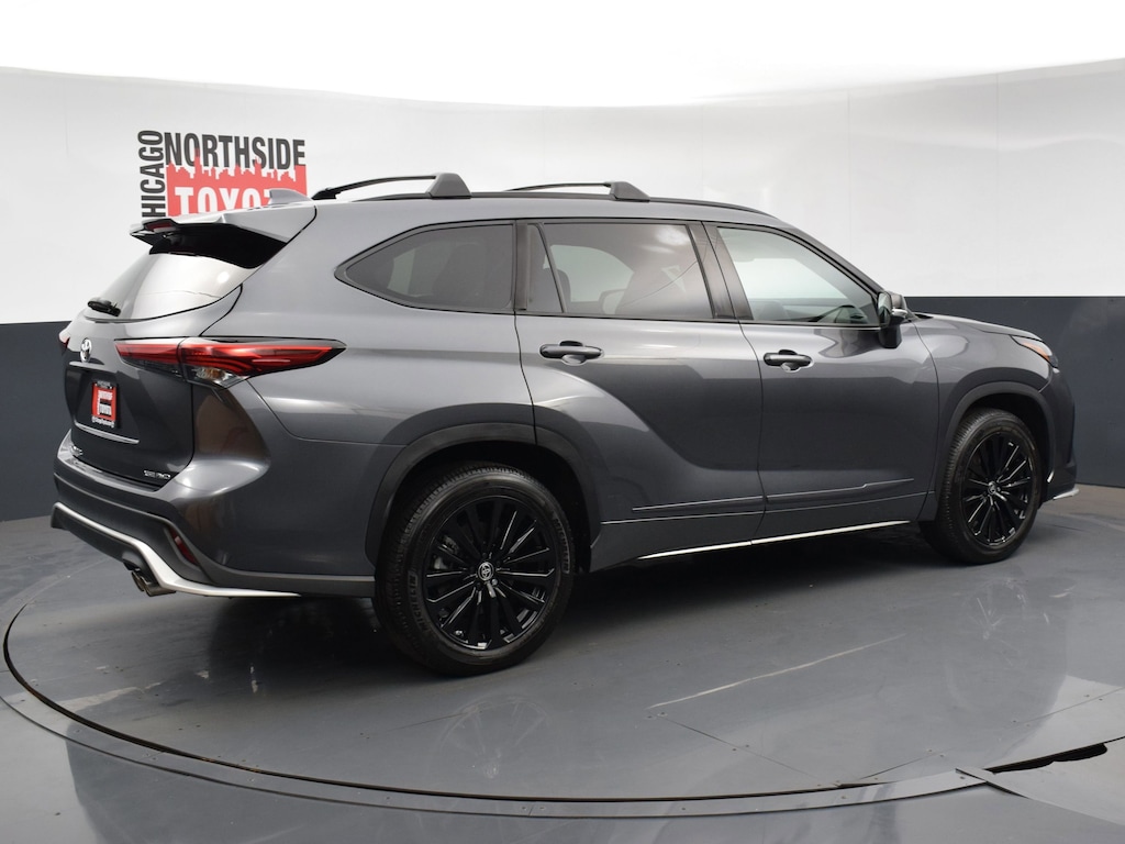 Used 2023 Toyota Highlander XSE Sport Utility