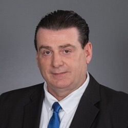 Staff member Peter Solber from ID_5a7522d733b5
